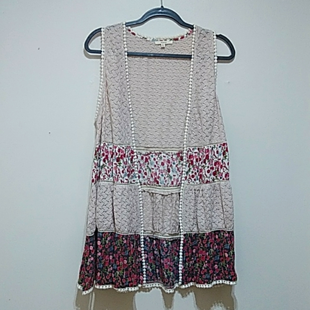 Easel Women's Cardigan